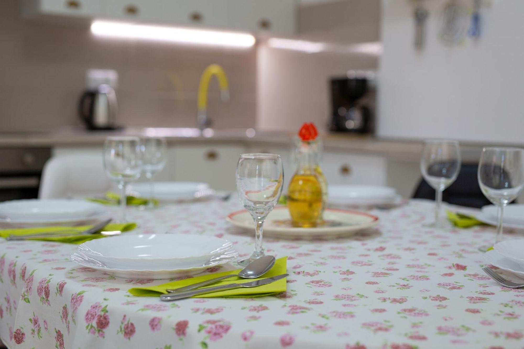 Apartments Rose Крк Екстер'єр фото